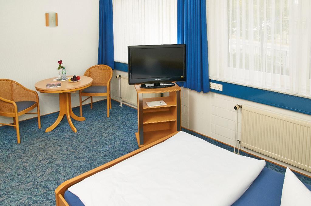 Hotel Bonamari Salzgitter-Bad Pokoj fotografie